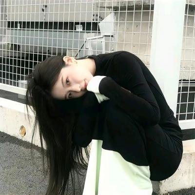 野马梅莎 海报