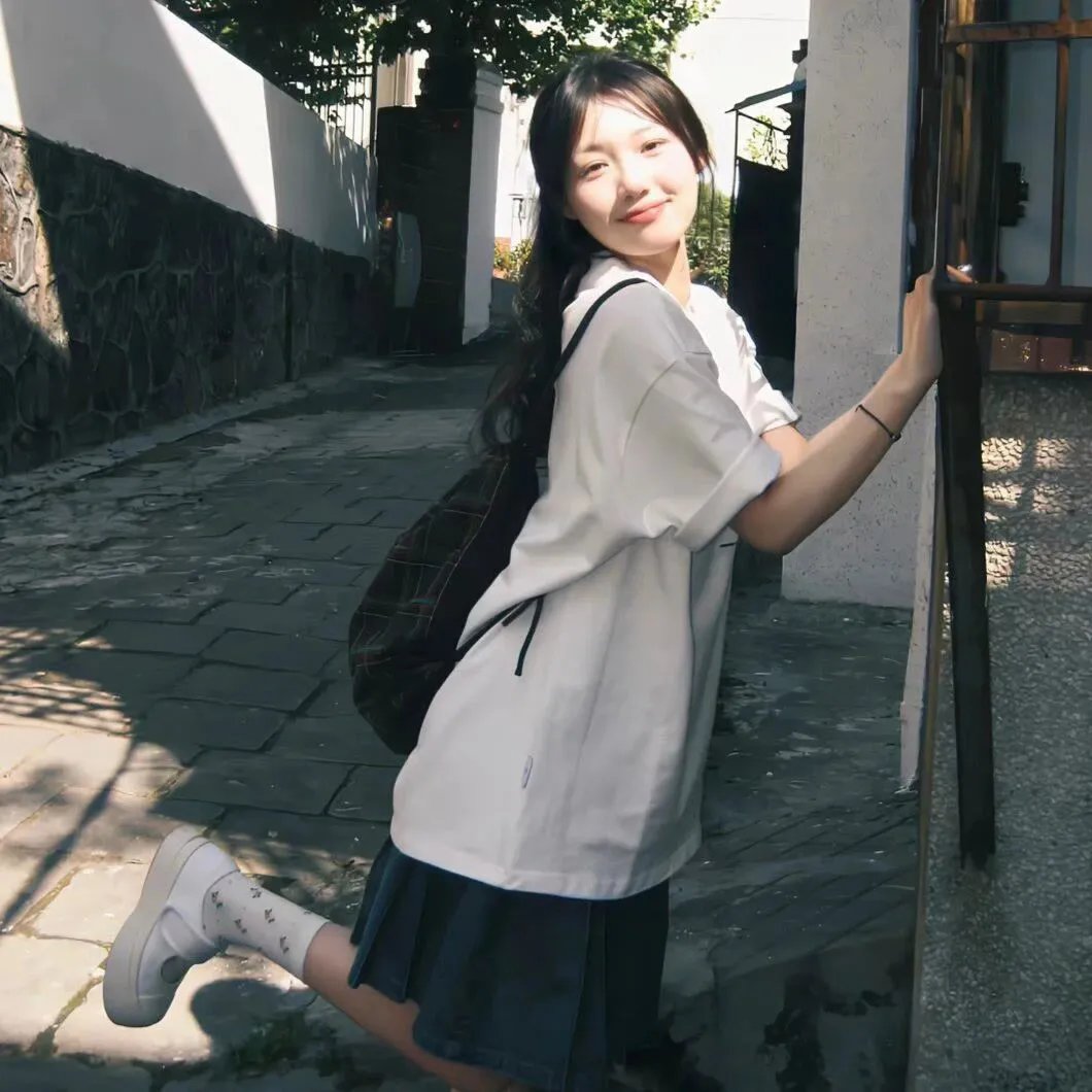 波多黎各人在巴黎 海报